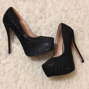 Cathy Jean black studded pumps